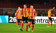 开云在线赛事平台-热那亚球队状态回暖，逐渐走出低谷