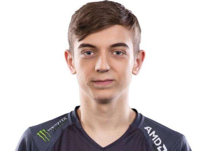 IG翻盘Rogue，Caps绝境逆转