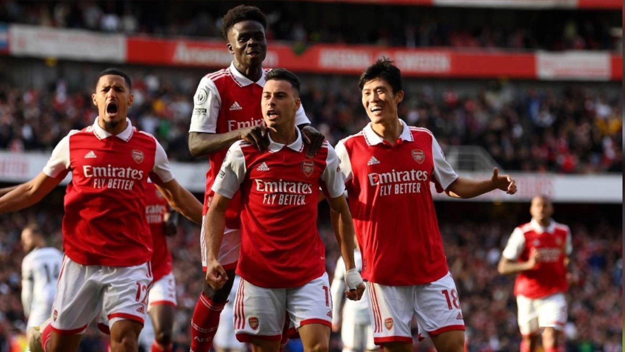 关于阿森纳教练组正在研究战术变化，提高球队战斗力的信息