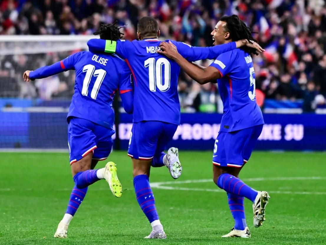 关于法国队鏖战奥地利队，奥恰洛夫扛起全队的信息