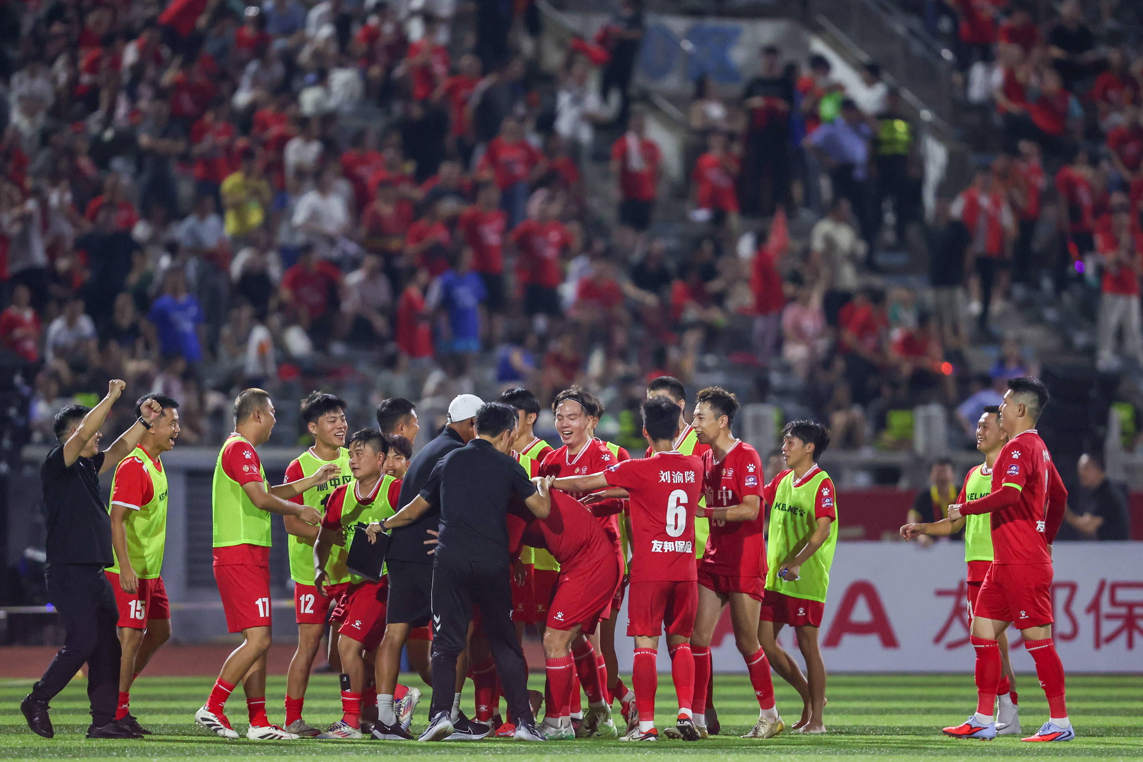 足球联赛开幕式盛大举行,体育界瞩目的简单介绍 足球联赛开幕式盛大举行,体育界瞩目的简单介绍