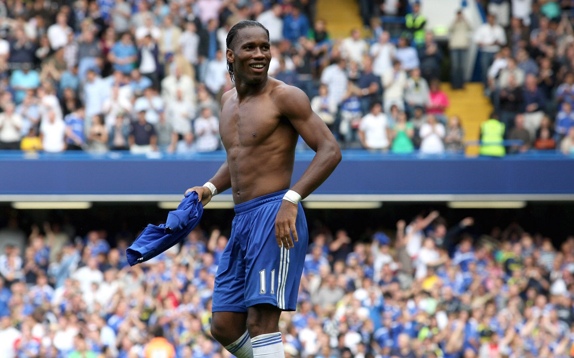 上海队踏平雷霆，班凯罗在德甲争冠战接管比赛