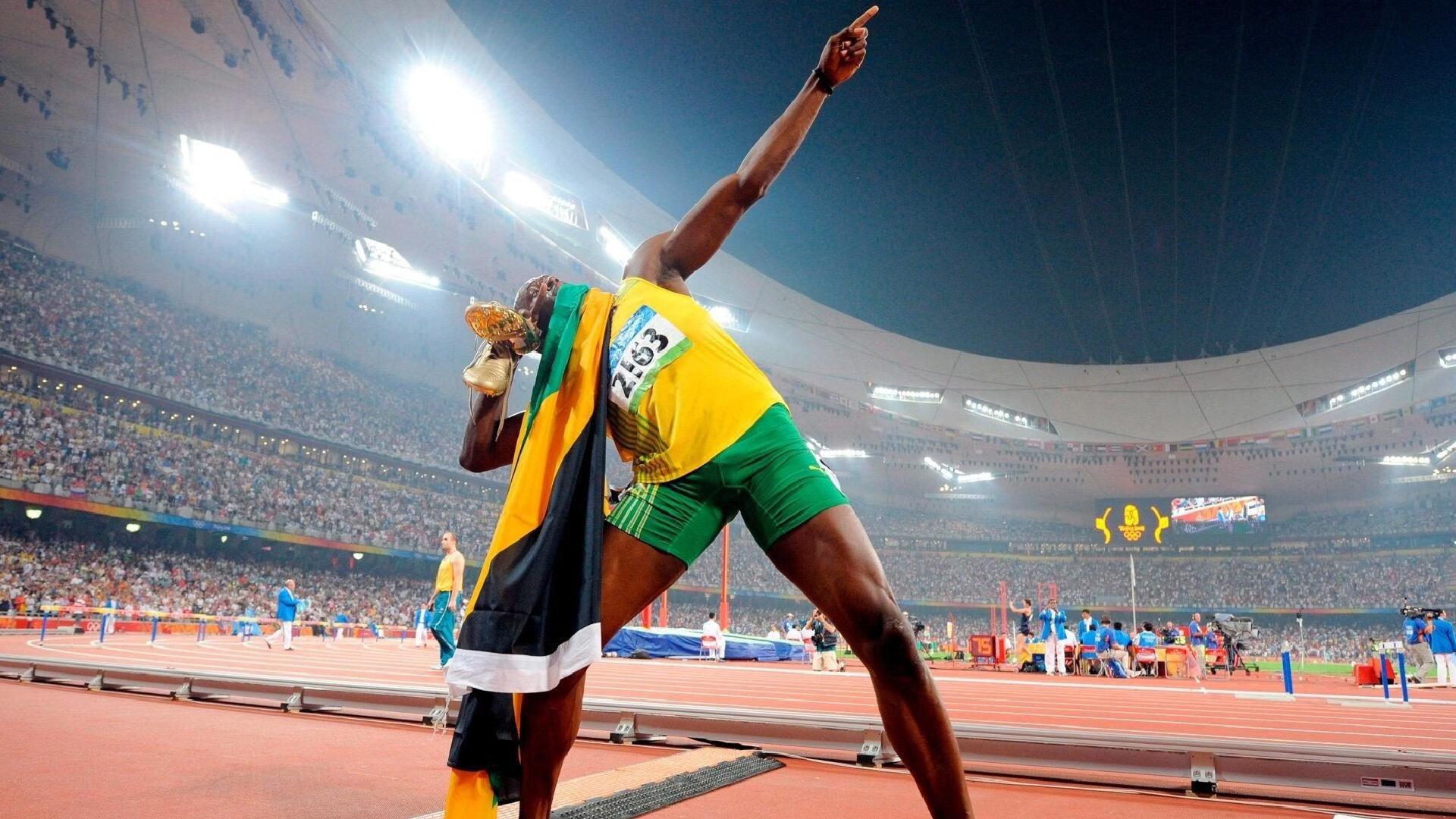 赛场双线传捷报，葡萄牙足球完胜韩国，许昕领衔国乒再夺金